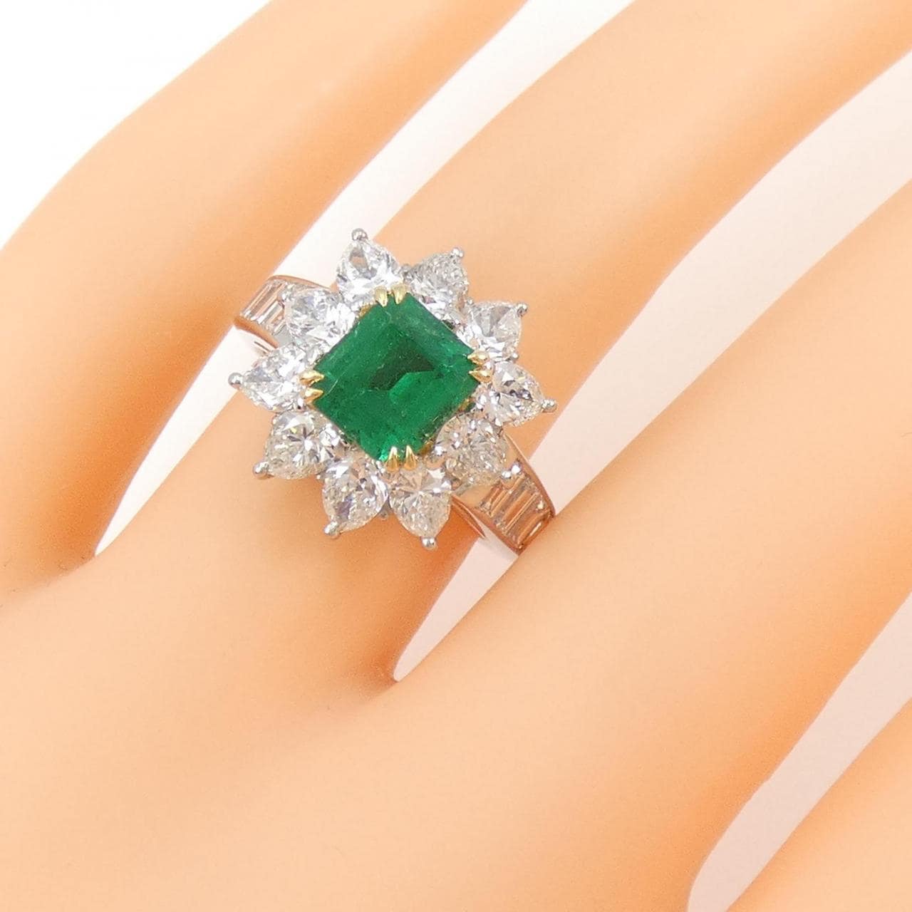 PT/K18YG Emerald Ring 1.29CT
