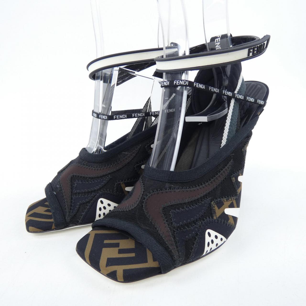 フェンディ FENDI サンダル
