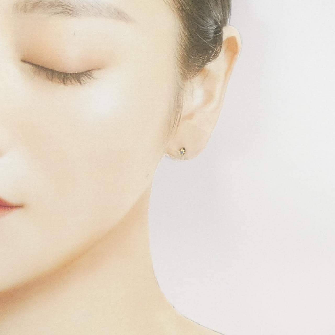 K18YG アクアマリン ピアス 0.04CT