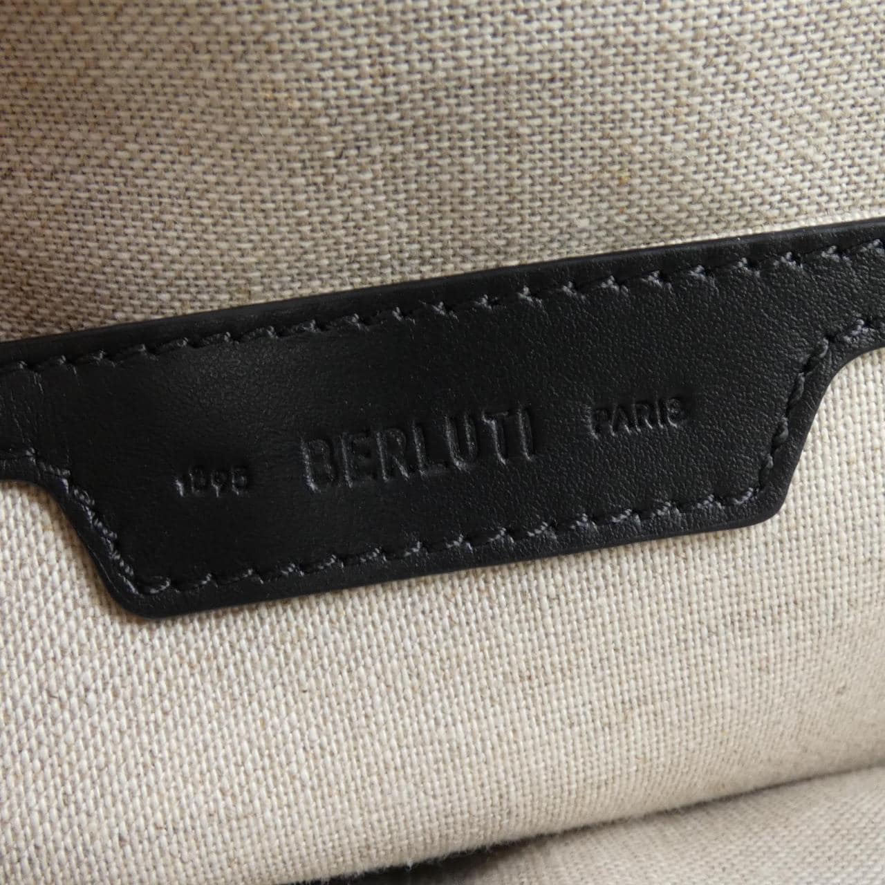 ベルルッティ Berluti トゥジュールXSスクリットレザートートバック BAG