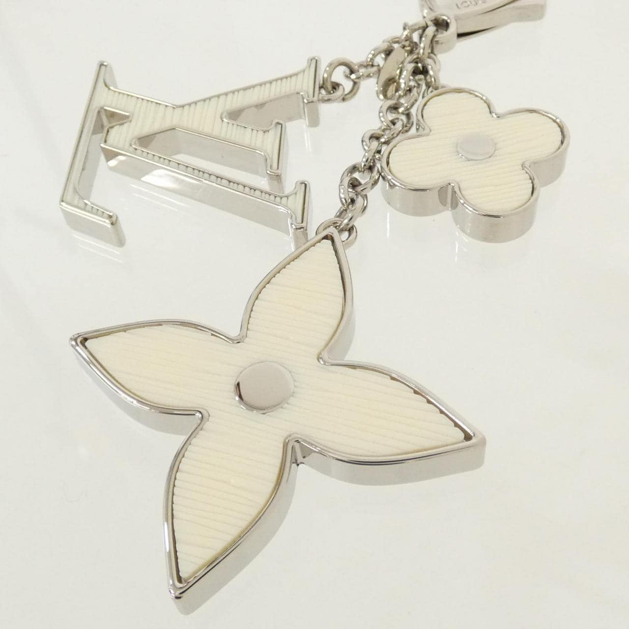 ルイヴィトン エピ ビジューサック フルール ドゥ エピ M65085 キーリング