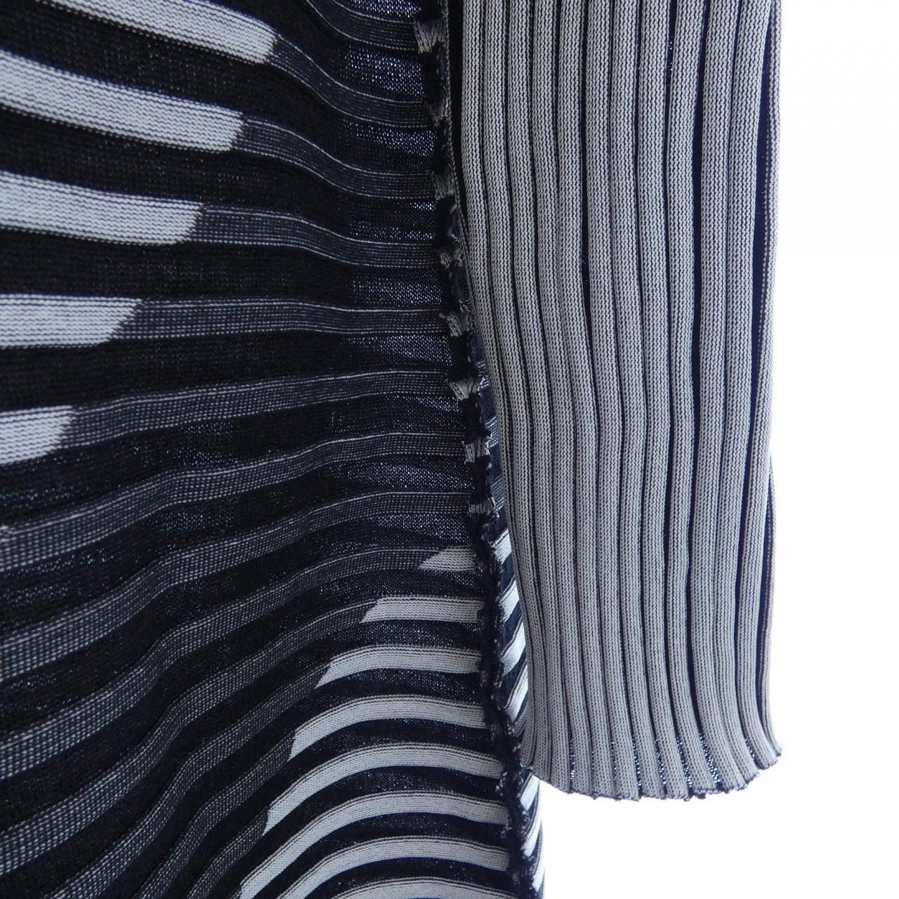 イッセイミヤケ ISSEY MIYAKE IM23KH278 ワンピース