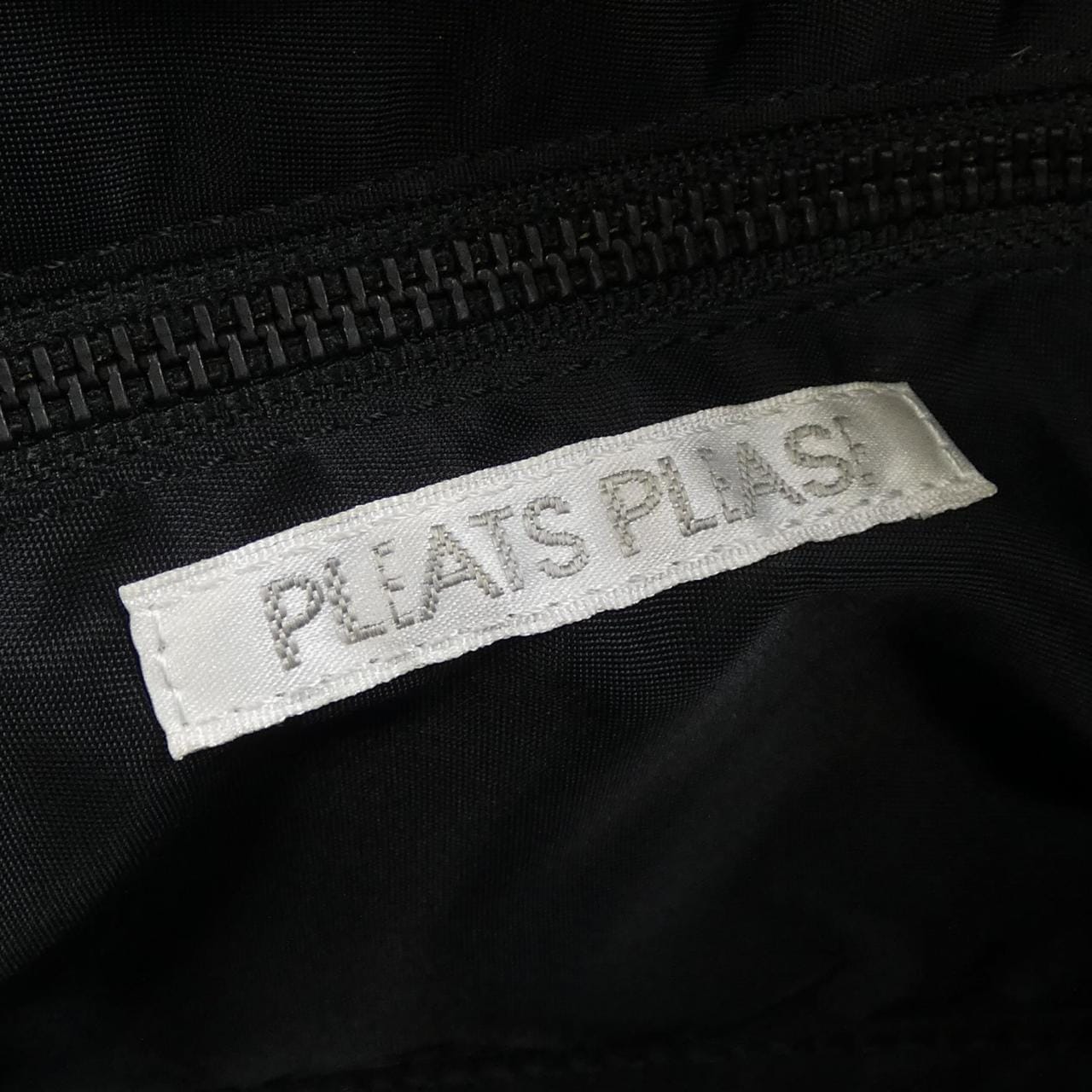 プリーツプリーズ PLEATS PLEASE PP55-AG551 BAG