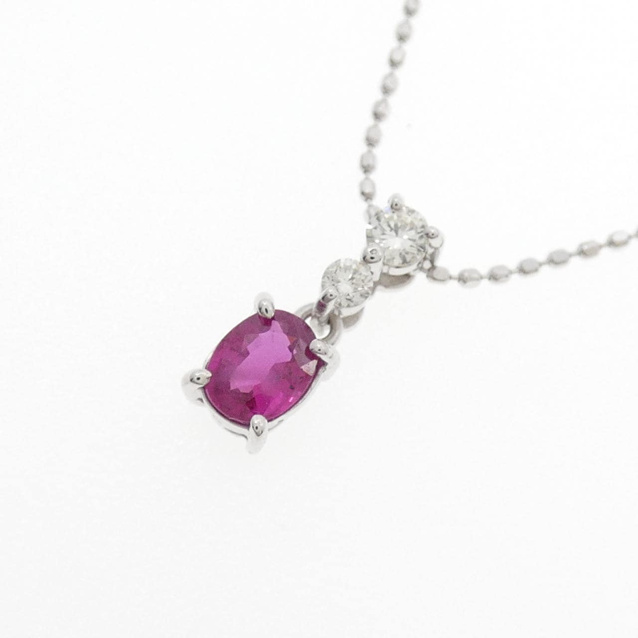 K18WG ルビー ネックレス 0.38CT
