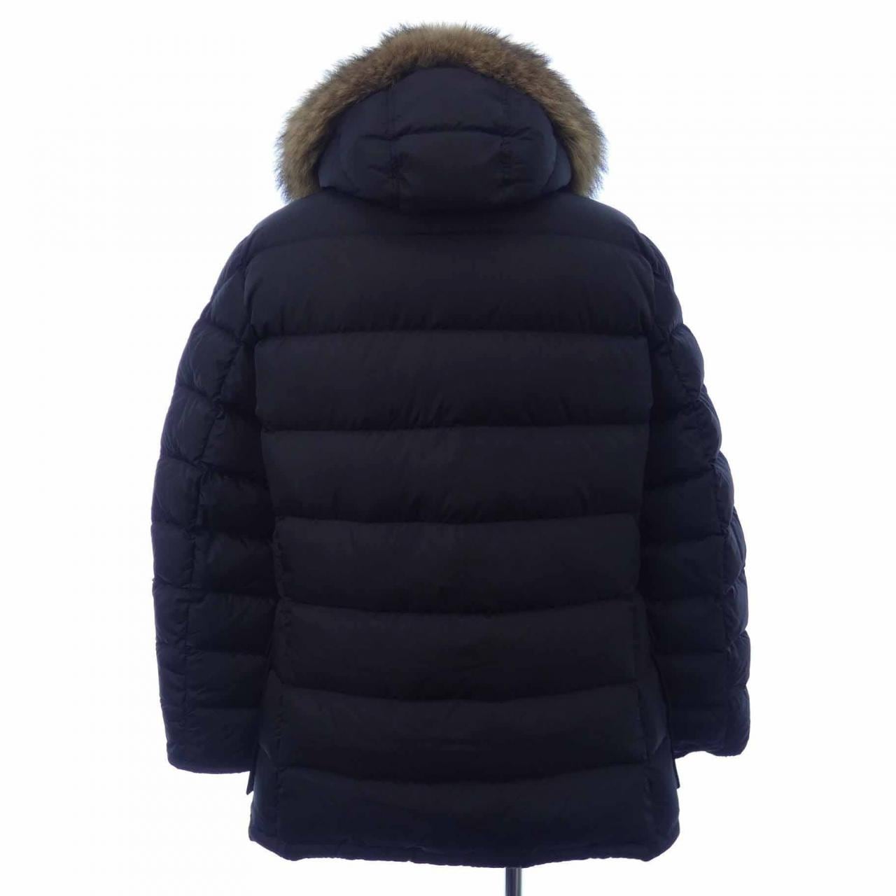 モンクレール MONCLER ダウンジャケット