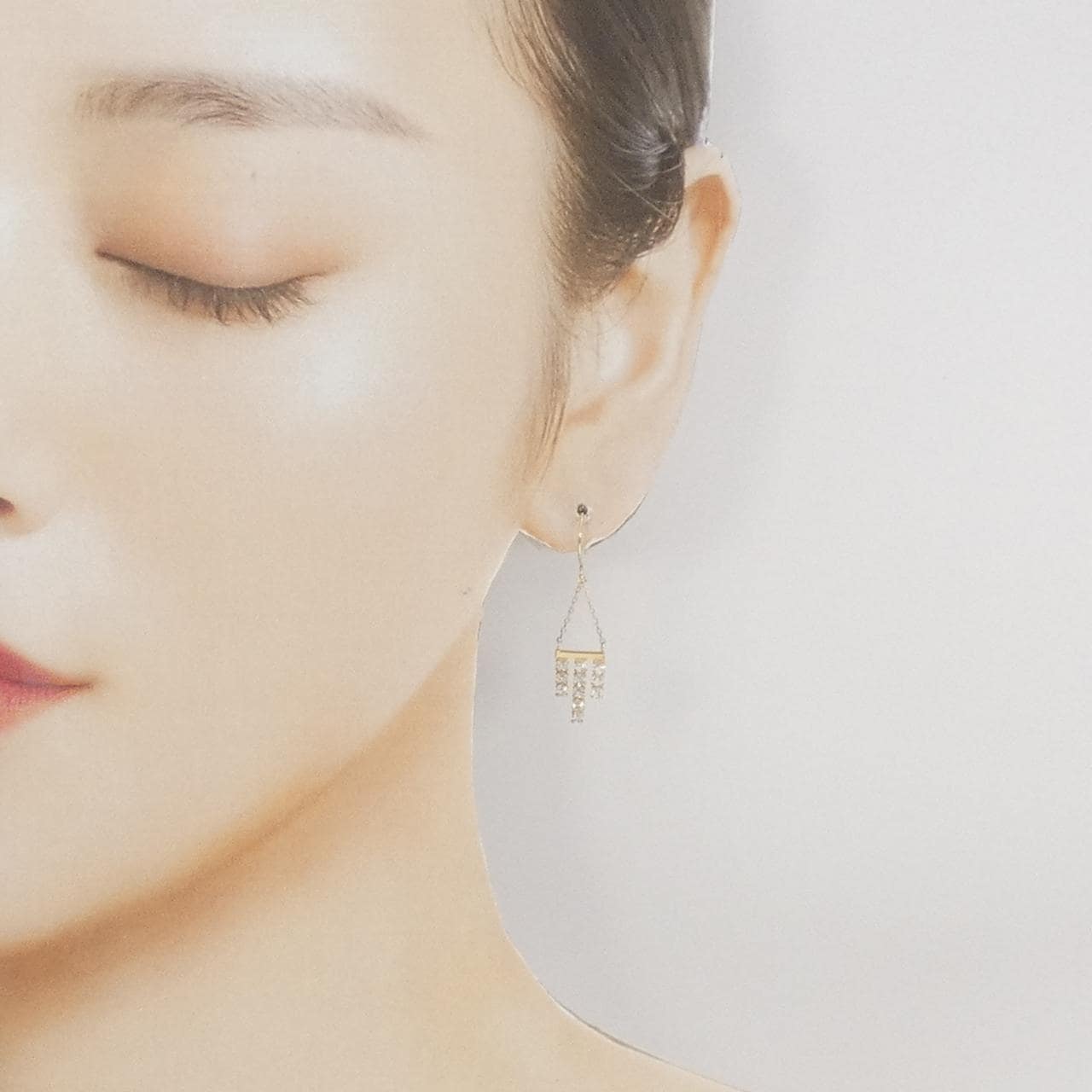 【新品】K10YG ホワイトトパーズ ピアス