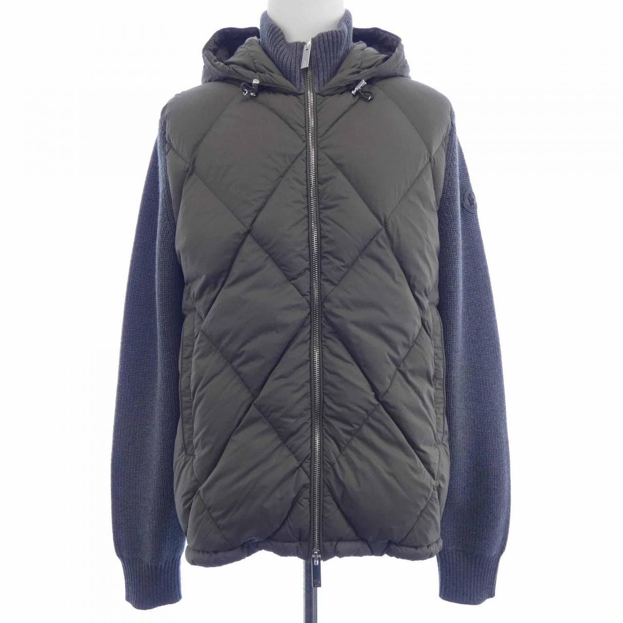 モンクレール MONCLER 20919B51400 ダウンジャケット