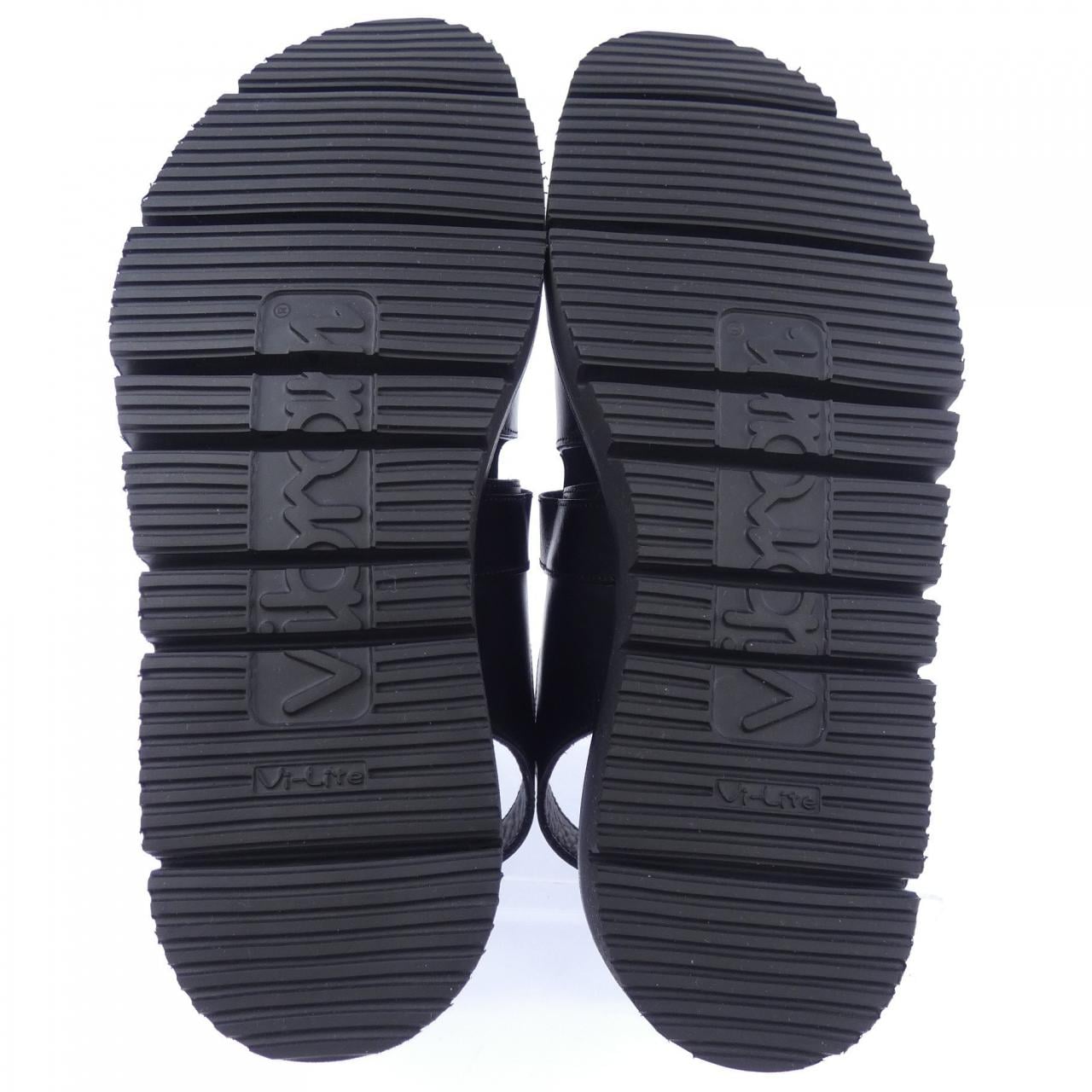 ジャランスリウァヤ JALAN SRIWIJAYA 99057 サンダル