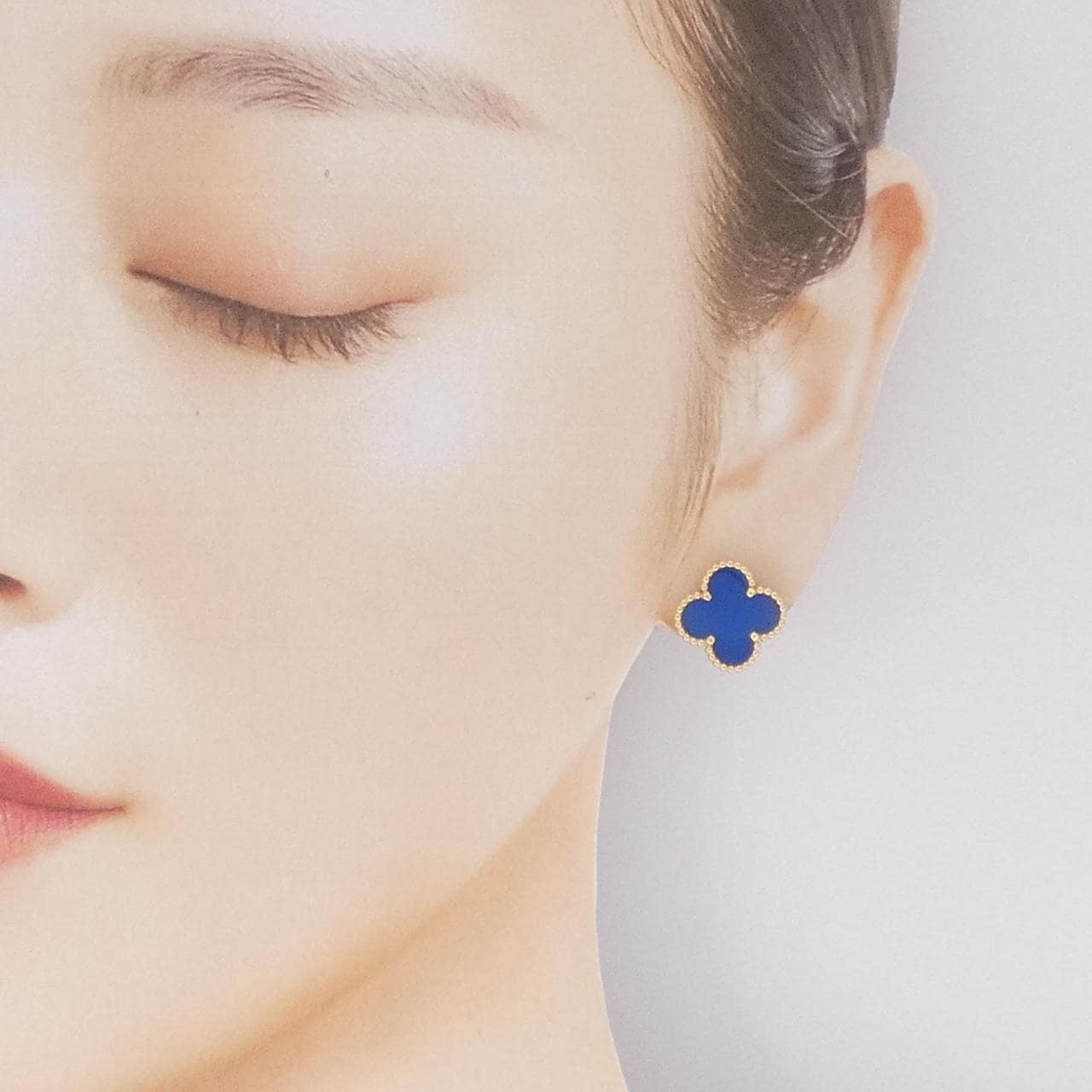 ヴァンクリーフ&アーペル ヴィンテージアルハンブラ ピアス