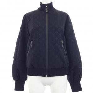ルイヴィトン LOUIS VUITTON エンボスモノグラム FMJA26D97 ブルゾン