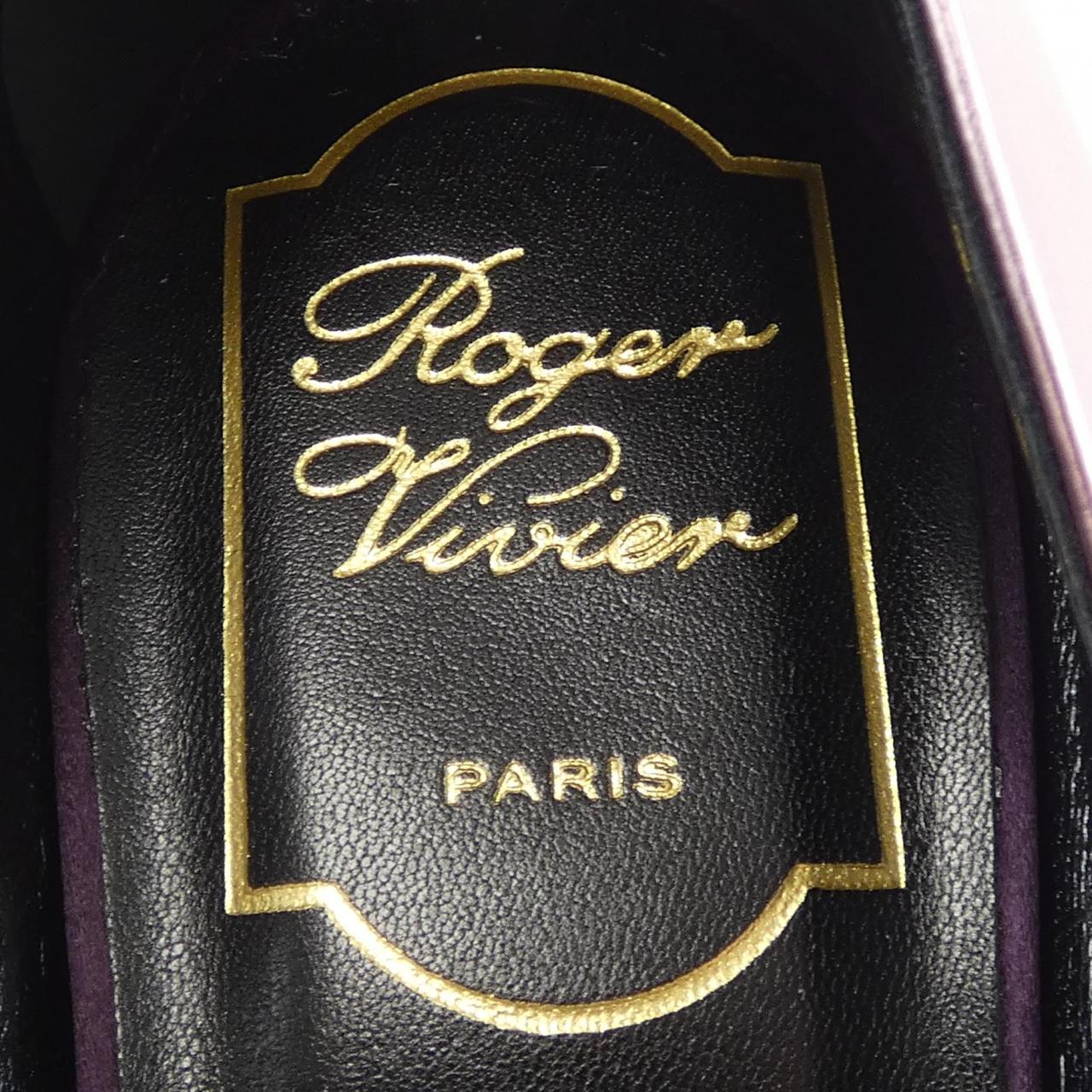 ロジェヴィヴィエ ROGER VIVIER サンダル