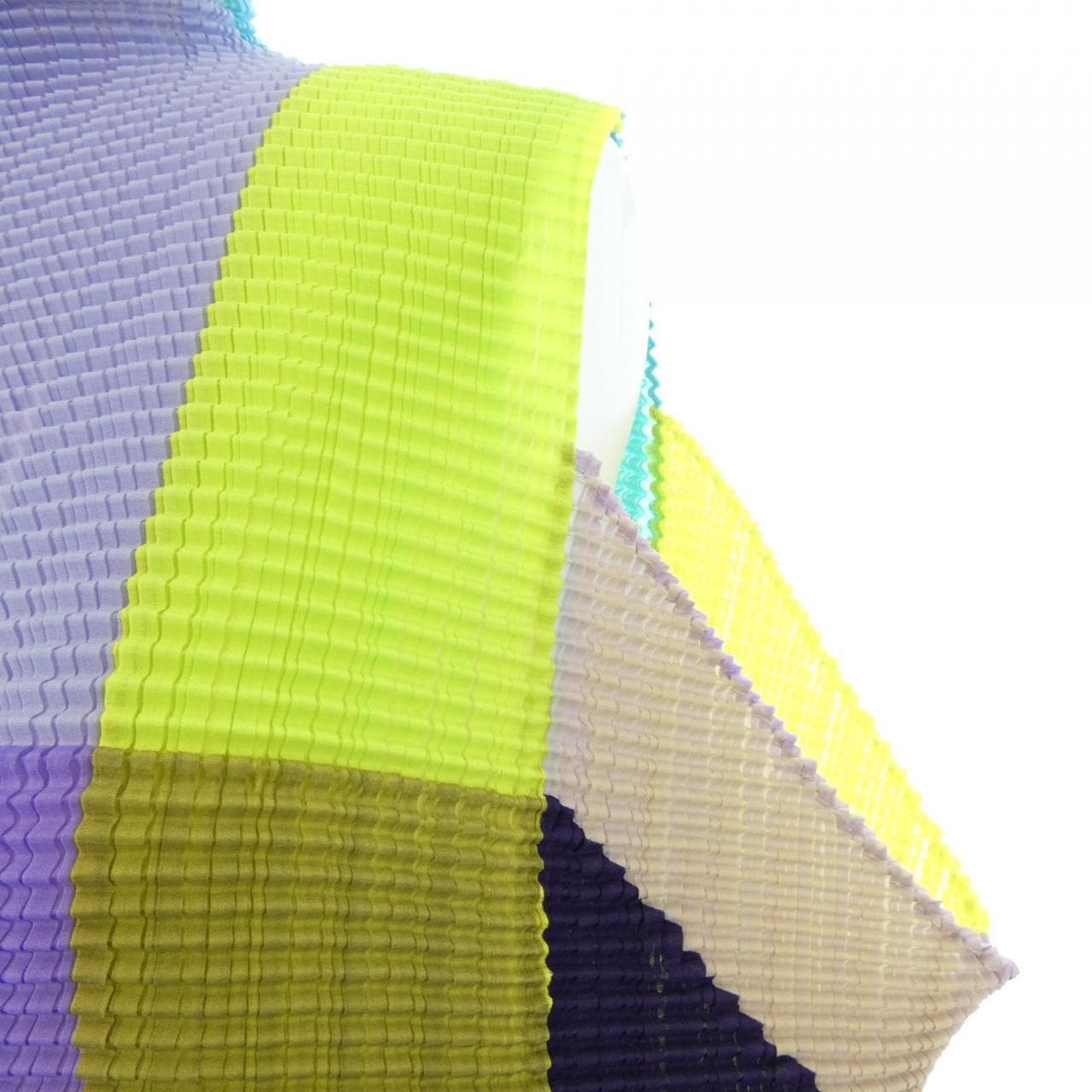 イッセイミヤケ ISSEY MIYAKE IM94FJ619 トップス