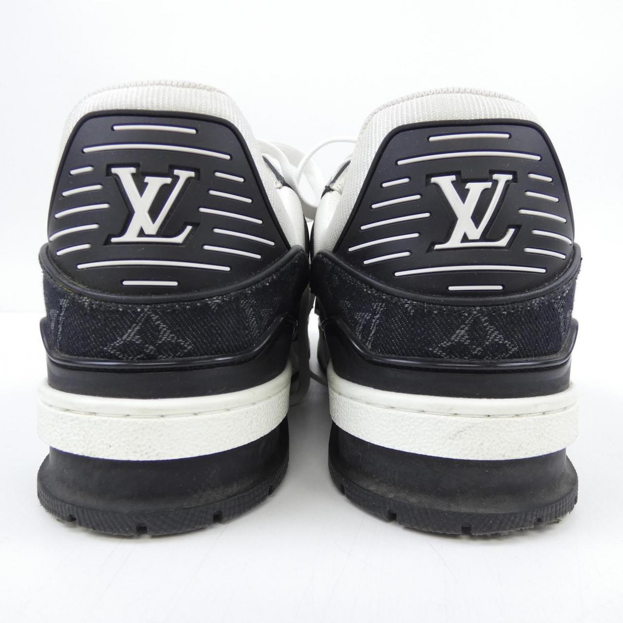 ルイヴィトン LOUIS VUITTON LVトレイナーライン スニーカー