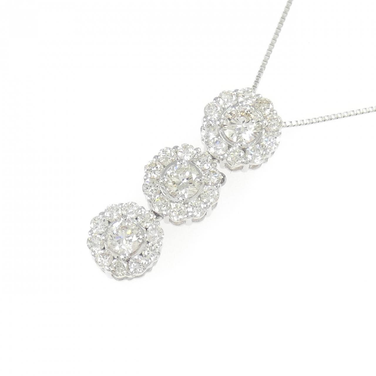 K18WG フラワー ダイヤモンド ネックレス 1.00CT