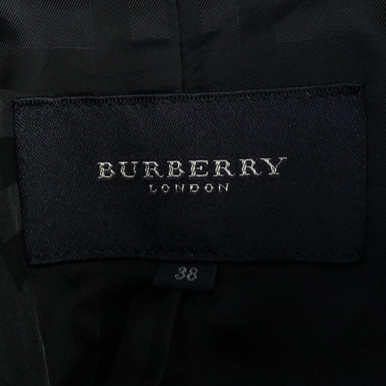 BURBERRY London FCD60-250-28 夹克