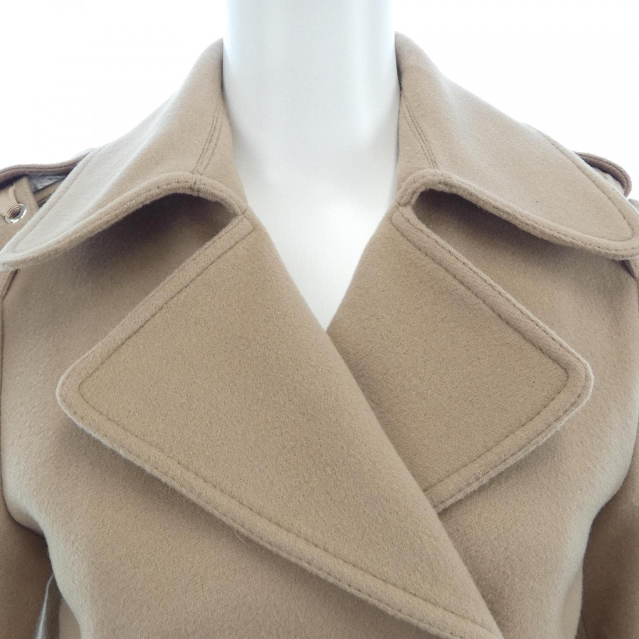 グッチ GUCCI 325072 ZGW07 ピーコート