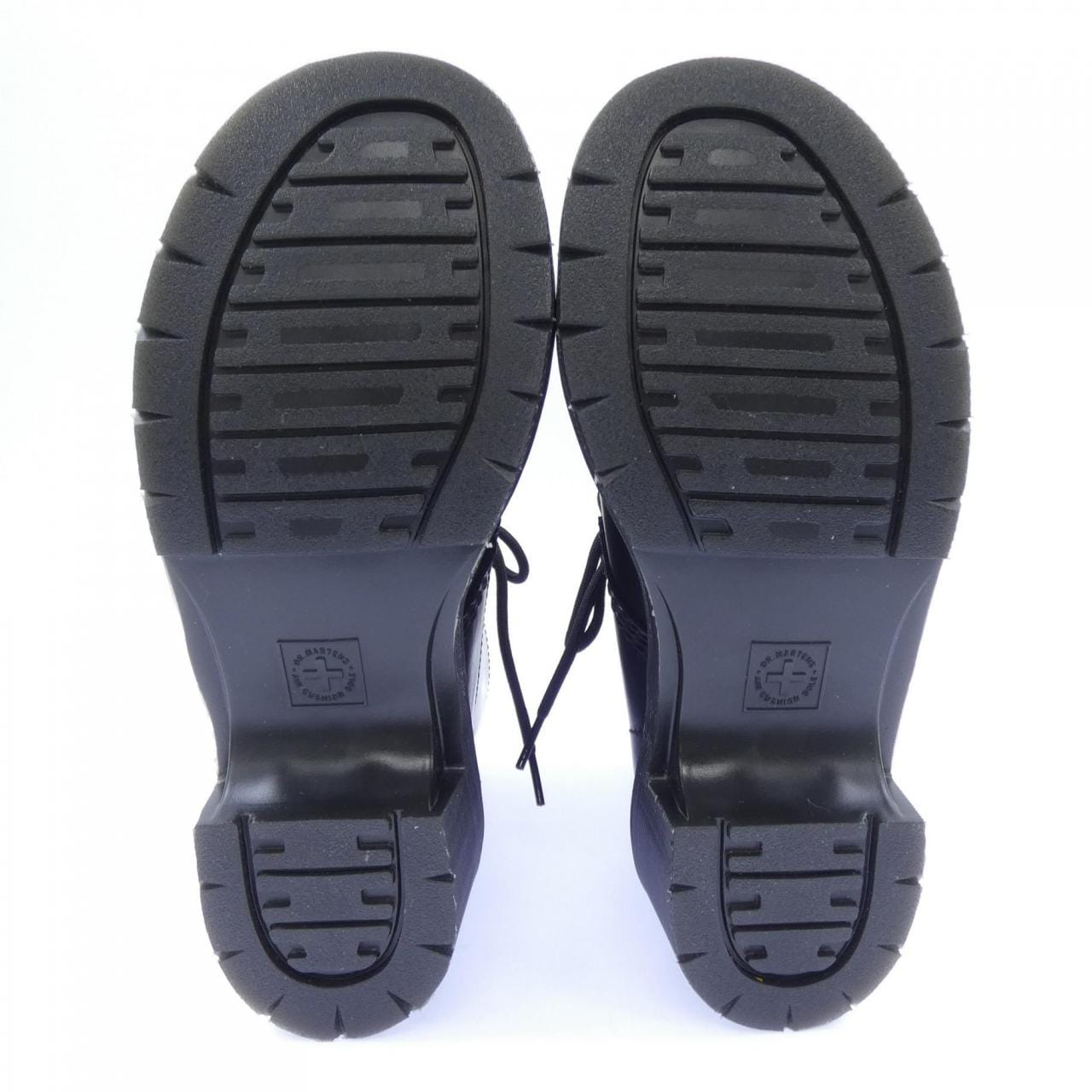 ドクターマーチン DR.MARTENS 42602001 ブーツ