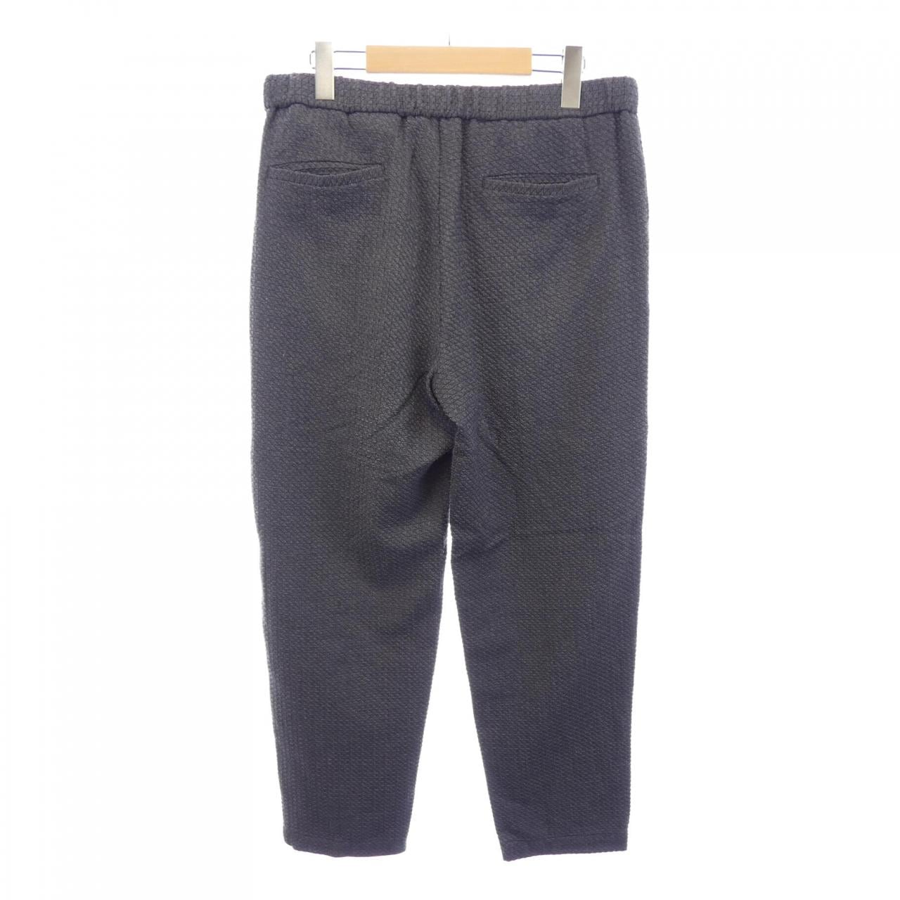 エンポリオアルマーニ EMPORIO ARMANI パンツ