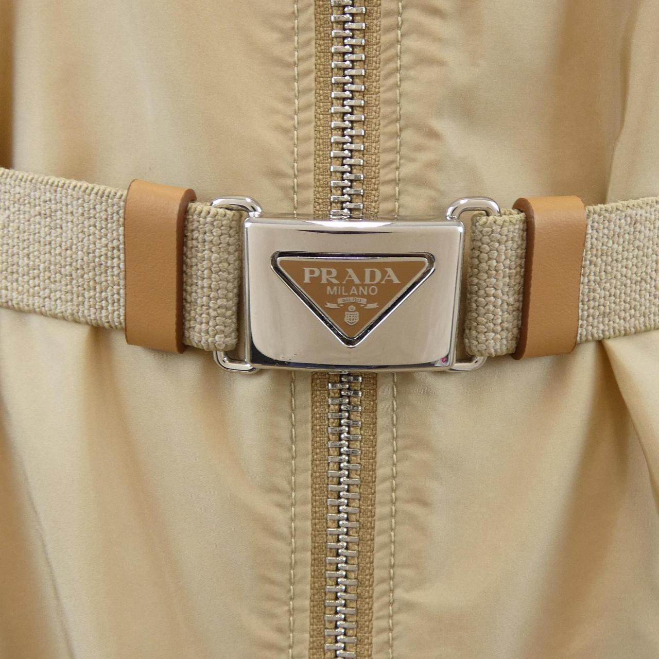 プラダ PRADA トライアングルロゴ 292171 SOOO 1WQ9 コート