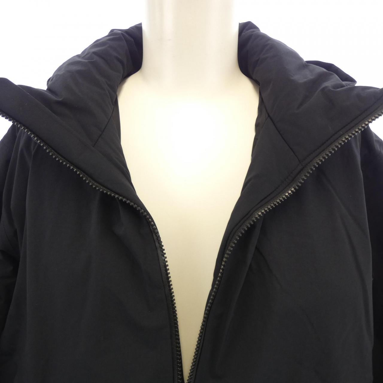 GOLDWIN down coat