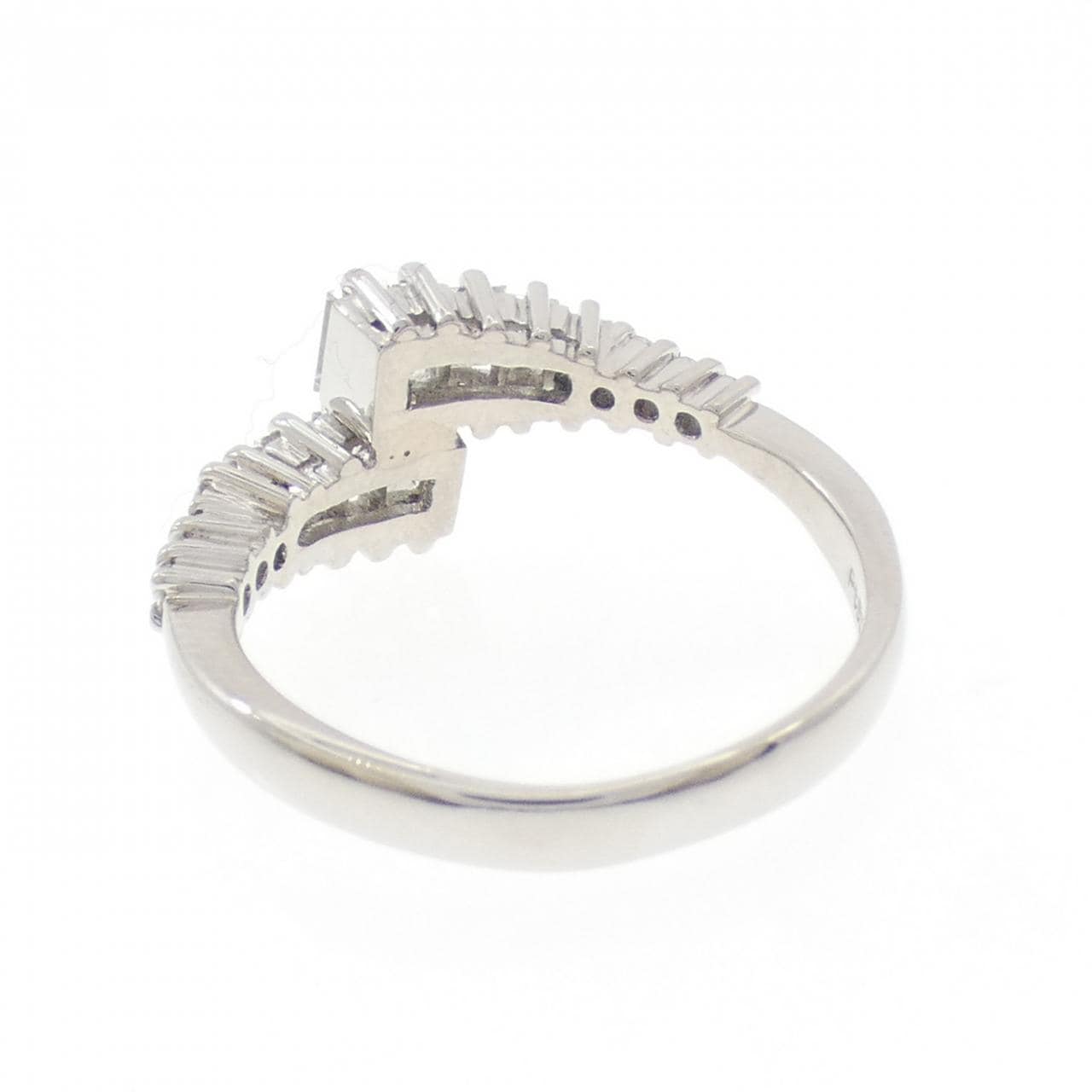 PT900 ダイヤモンド リング 0.60CT