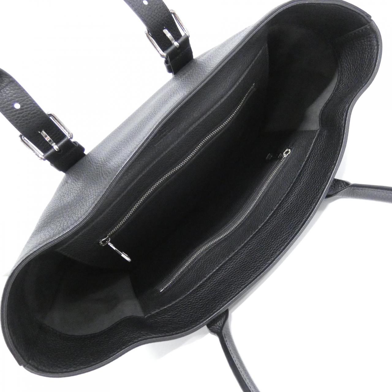 LOUIS VUITTON Taurillon Cava Voyage M50086 包