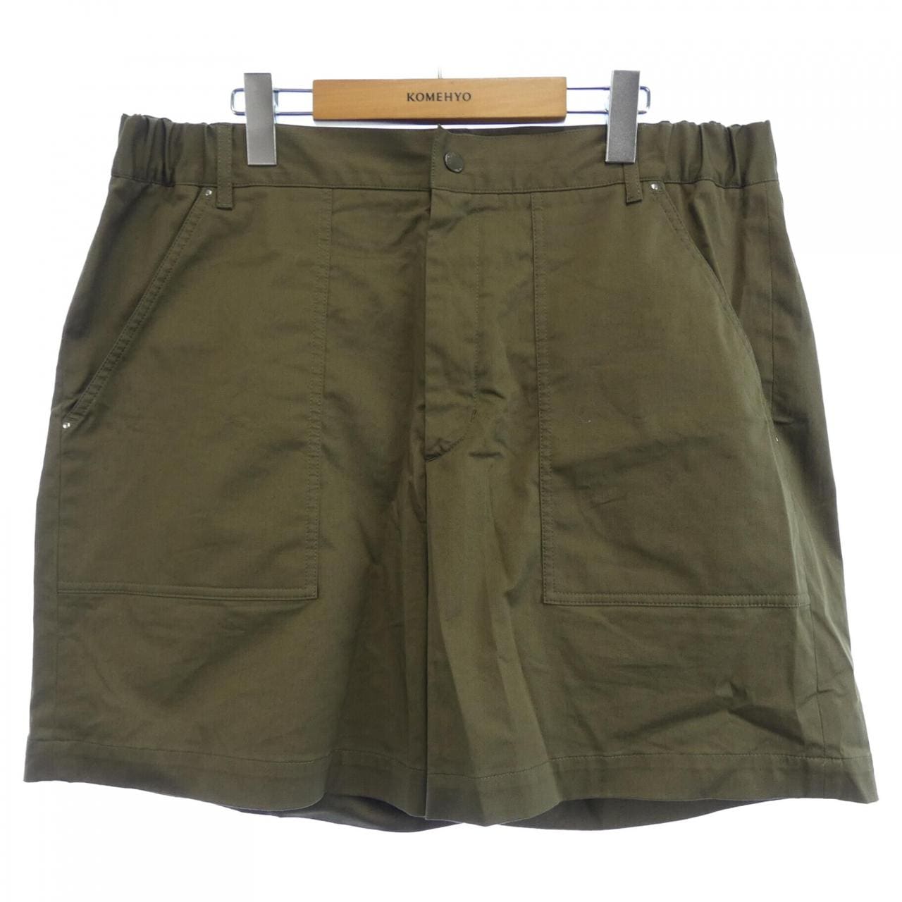 モンクレール MONCLER J10912B00011 ショートパンツ