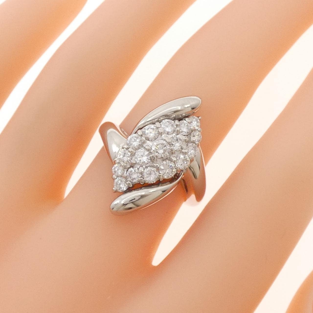 PT900 ダイヤモンド リング 1.03CT