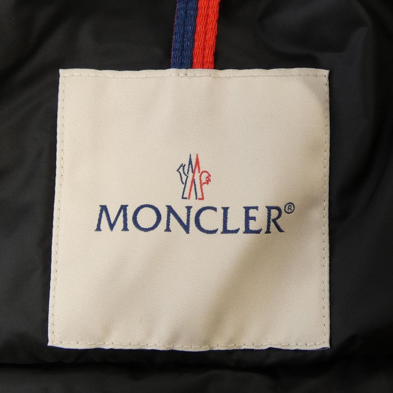 モンクレール MONCLER AVOCETTE ダウンコート
