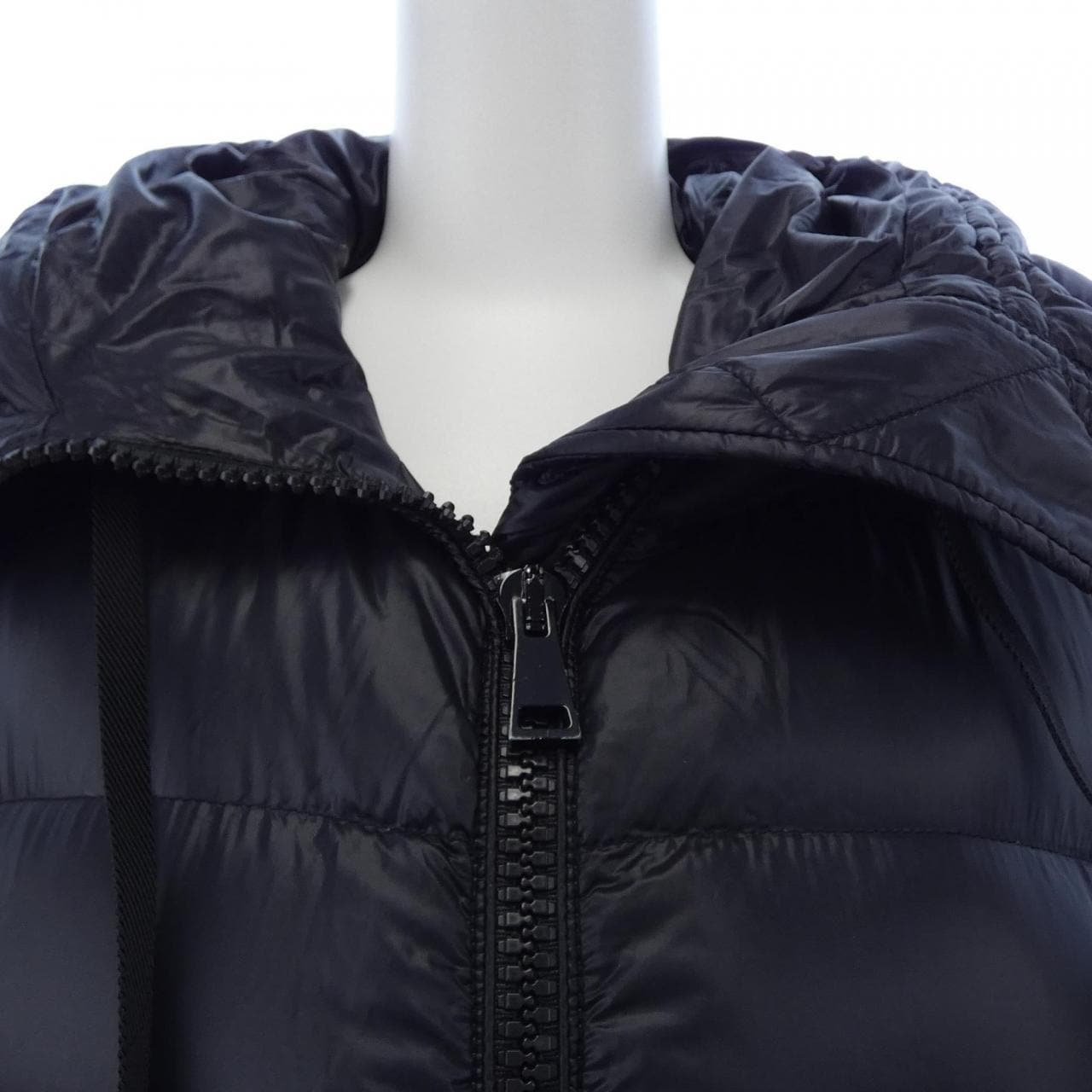モンクレール MONCLER SUYEN ダウンコート