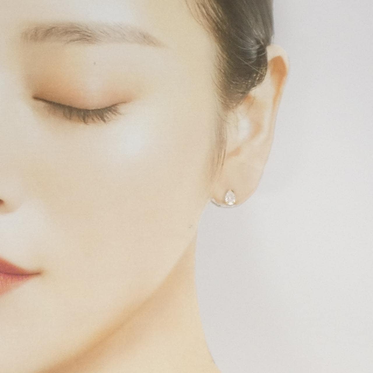 K18YG キュービック ピアス