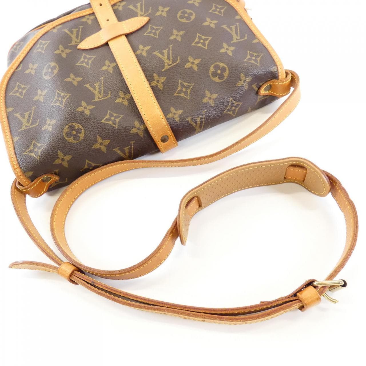 LOUIS VUITTON Monogram Saumur 30cm M42256 Shoulder Bag