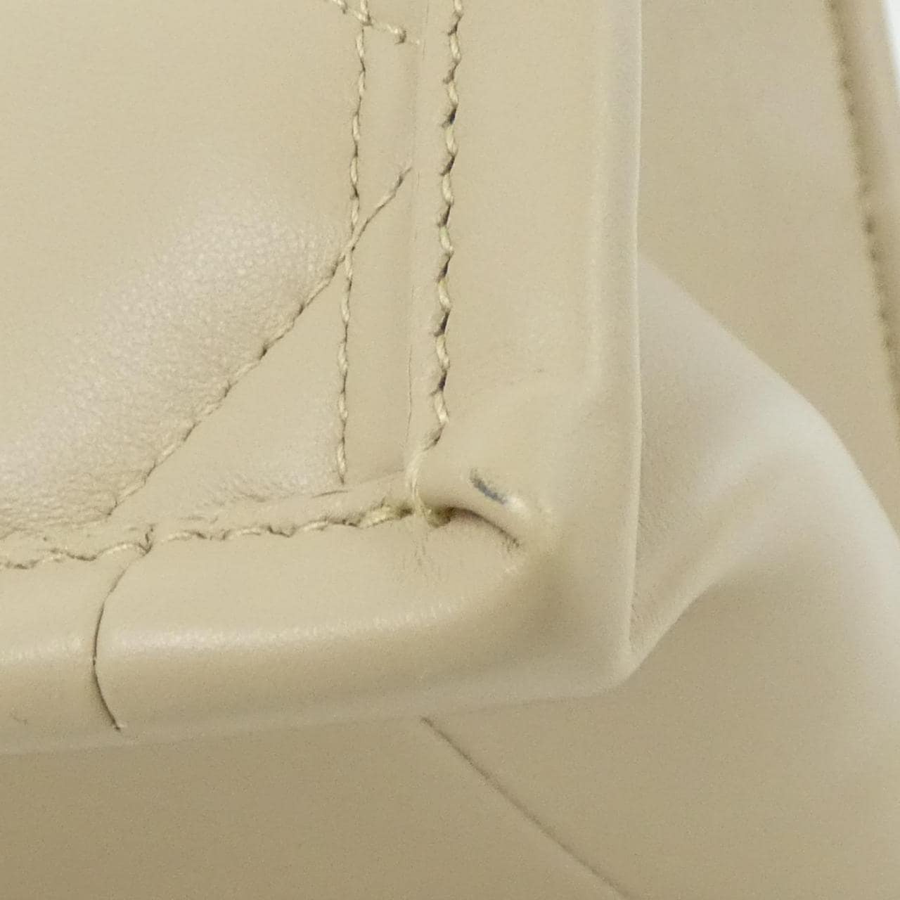 クリスチャンディオール ディオール ブック トート ミディアム M1324OWHP バッグ