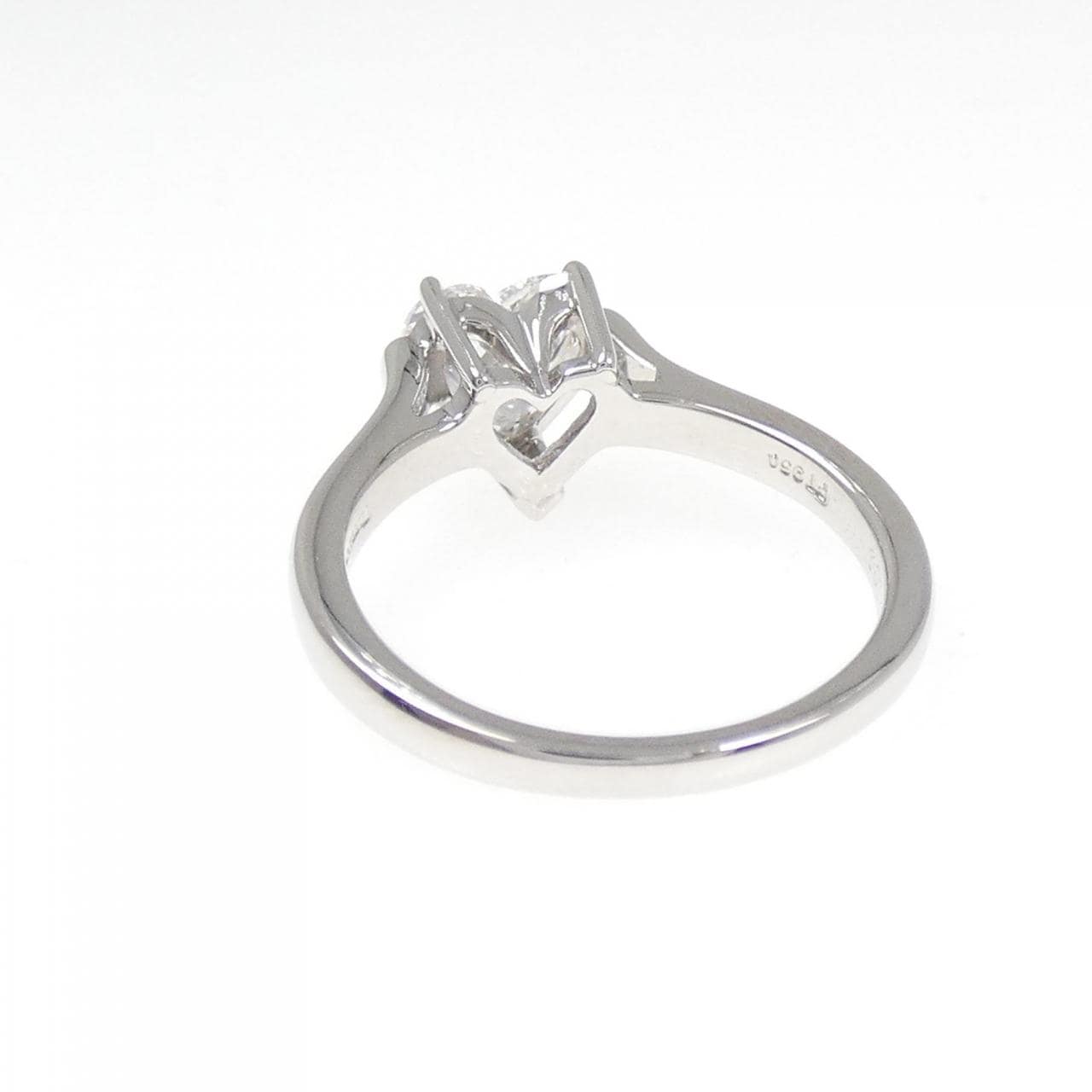 ティファニー ダイヤモンド リング 0.86CT
