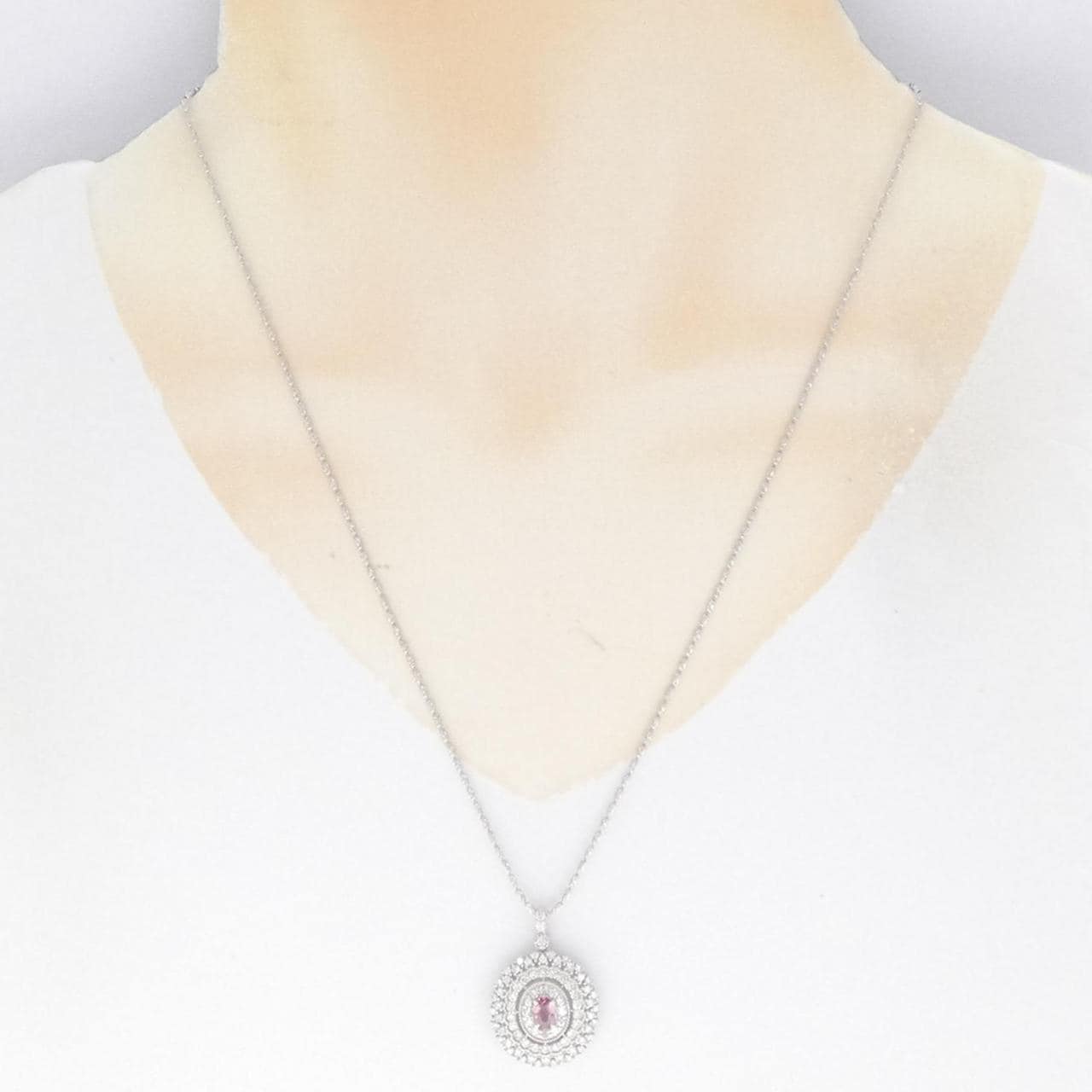 PT/K18WG Sapphire Necklace 0.490CT