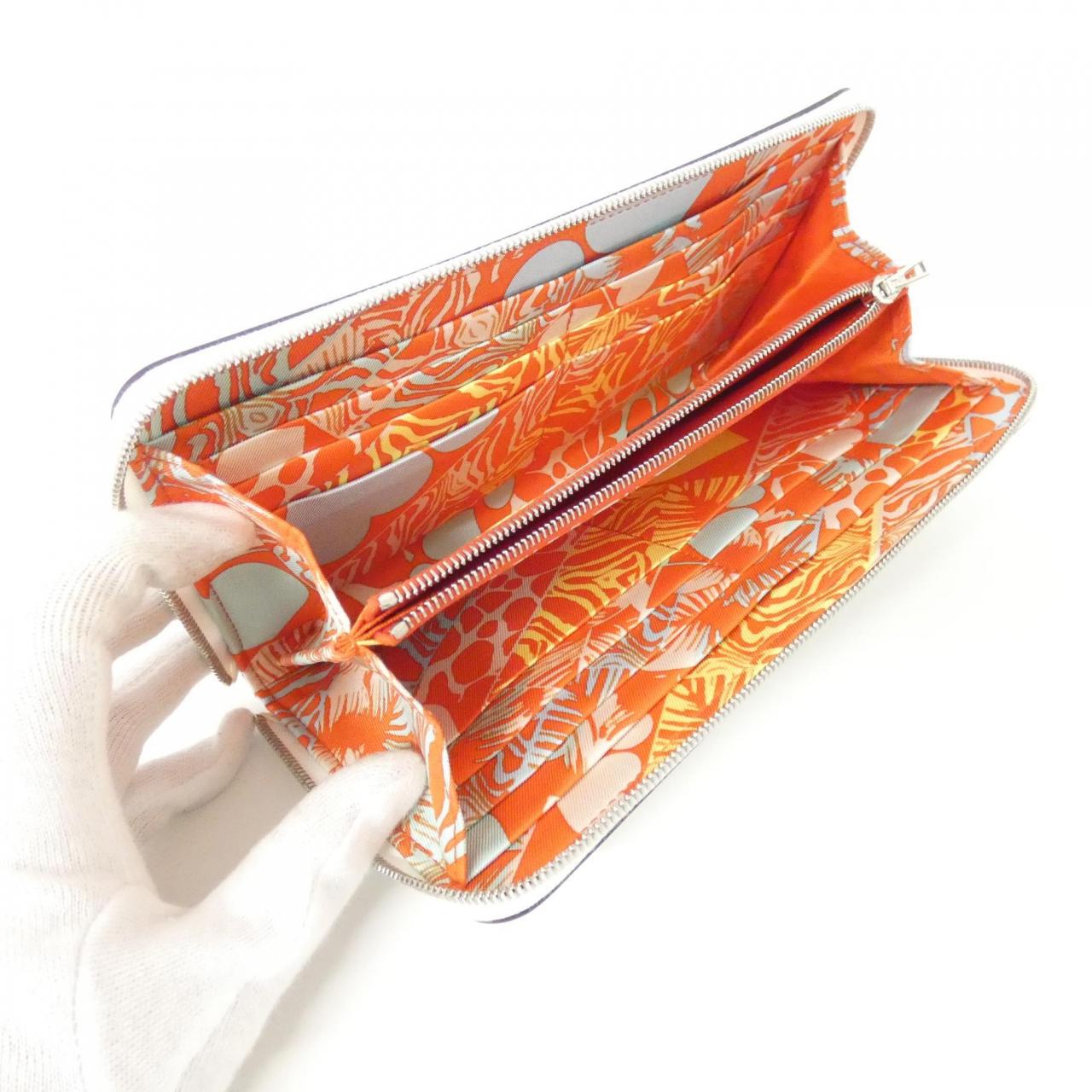 エルメス WILD シルク イン クラシック 084701CK 財布