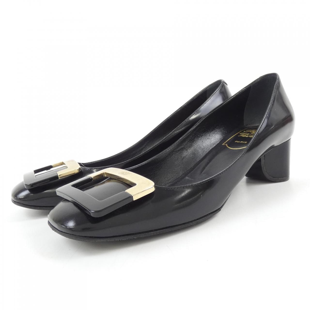 ロジェヴィヴィエ ROGER VIVIER パンプス