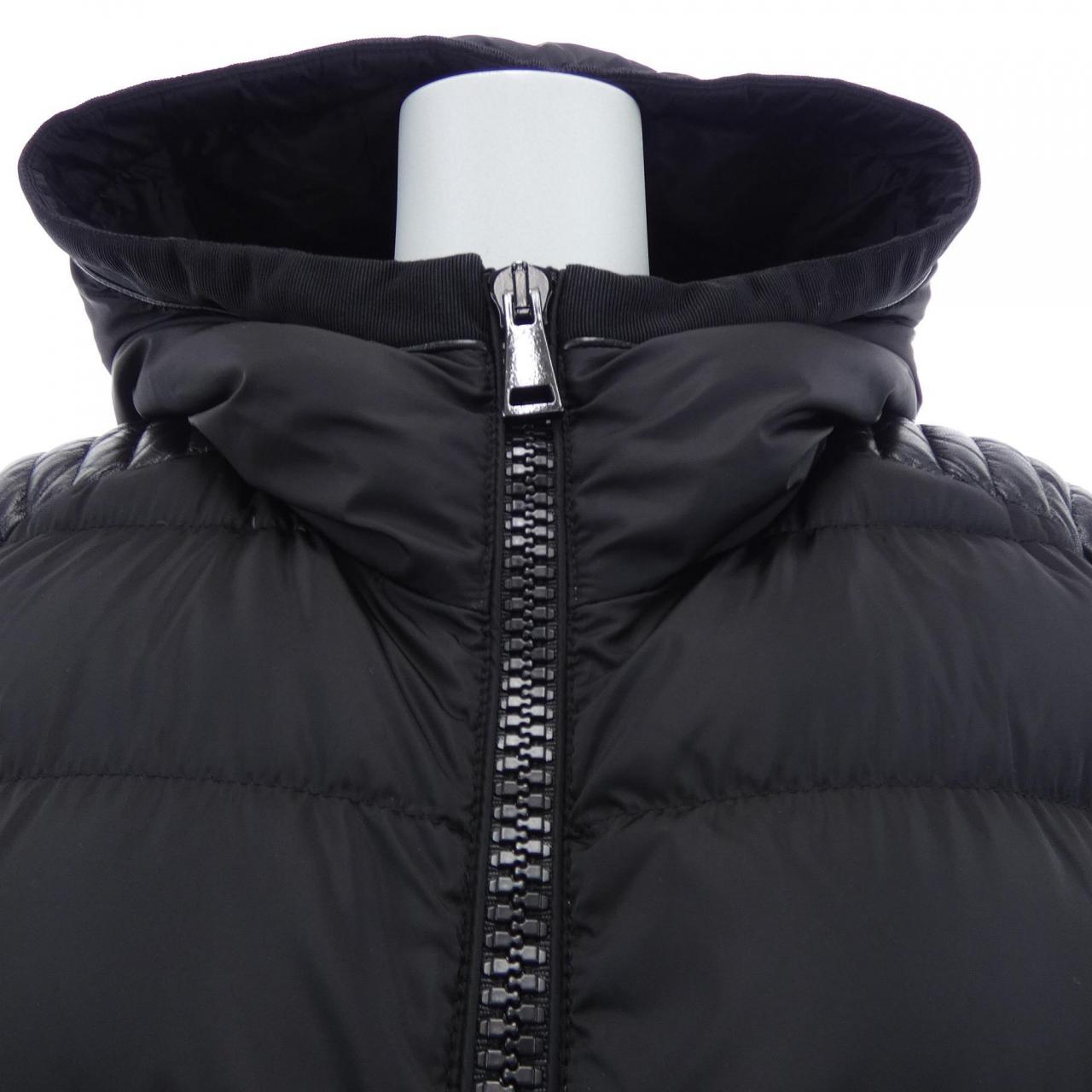 モンクレール MONCLER TALEVE ダウンコート