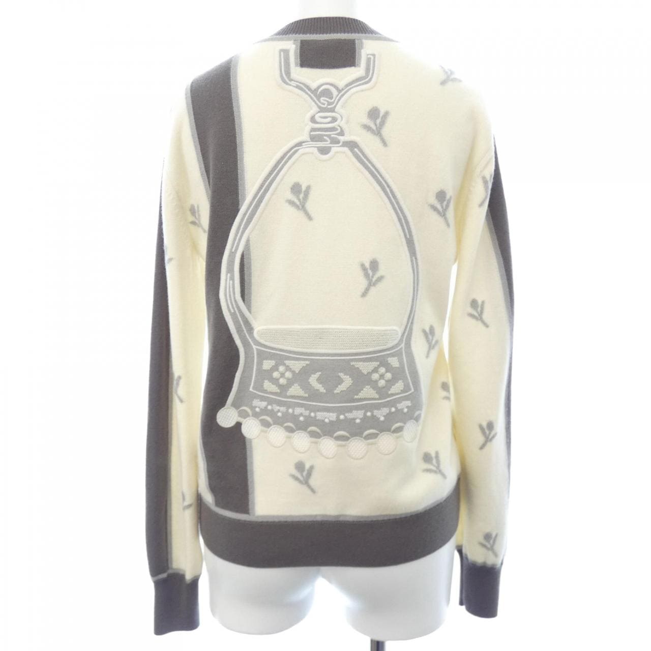 エルメス HERMES カーディガン