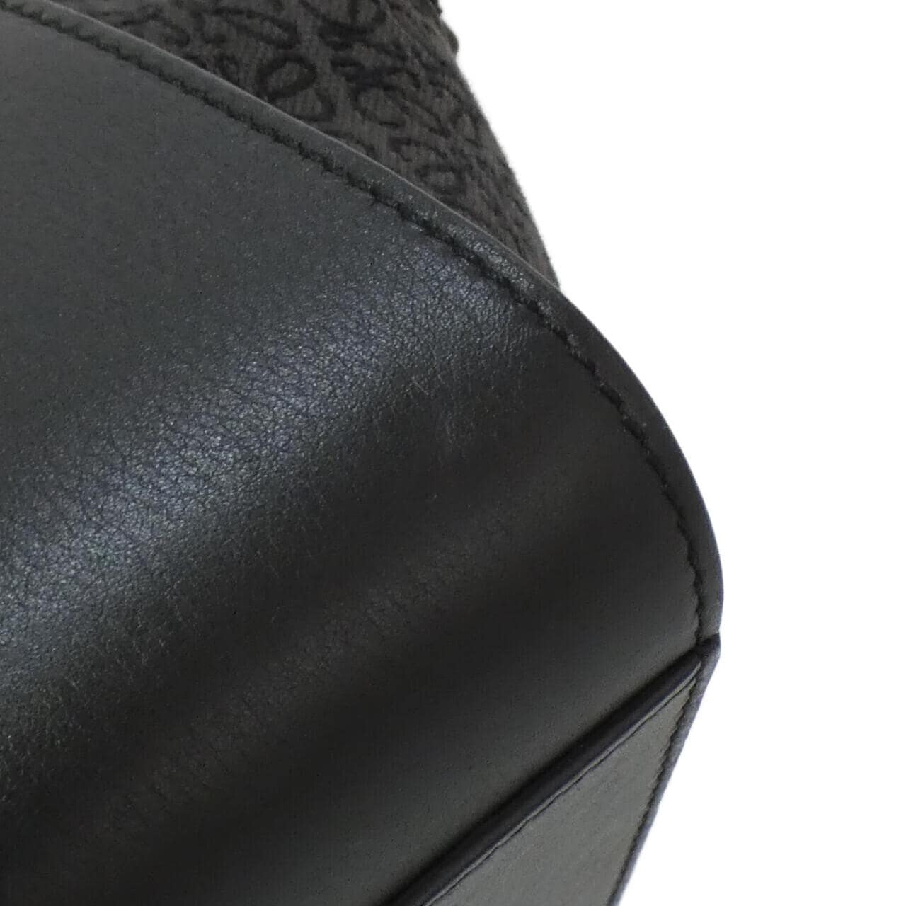 ロエベ ハンモック ドローストリング ミニ A538V07X11 ショルダーバッグ