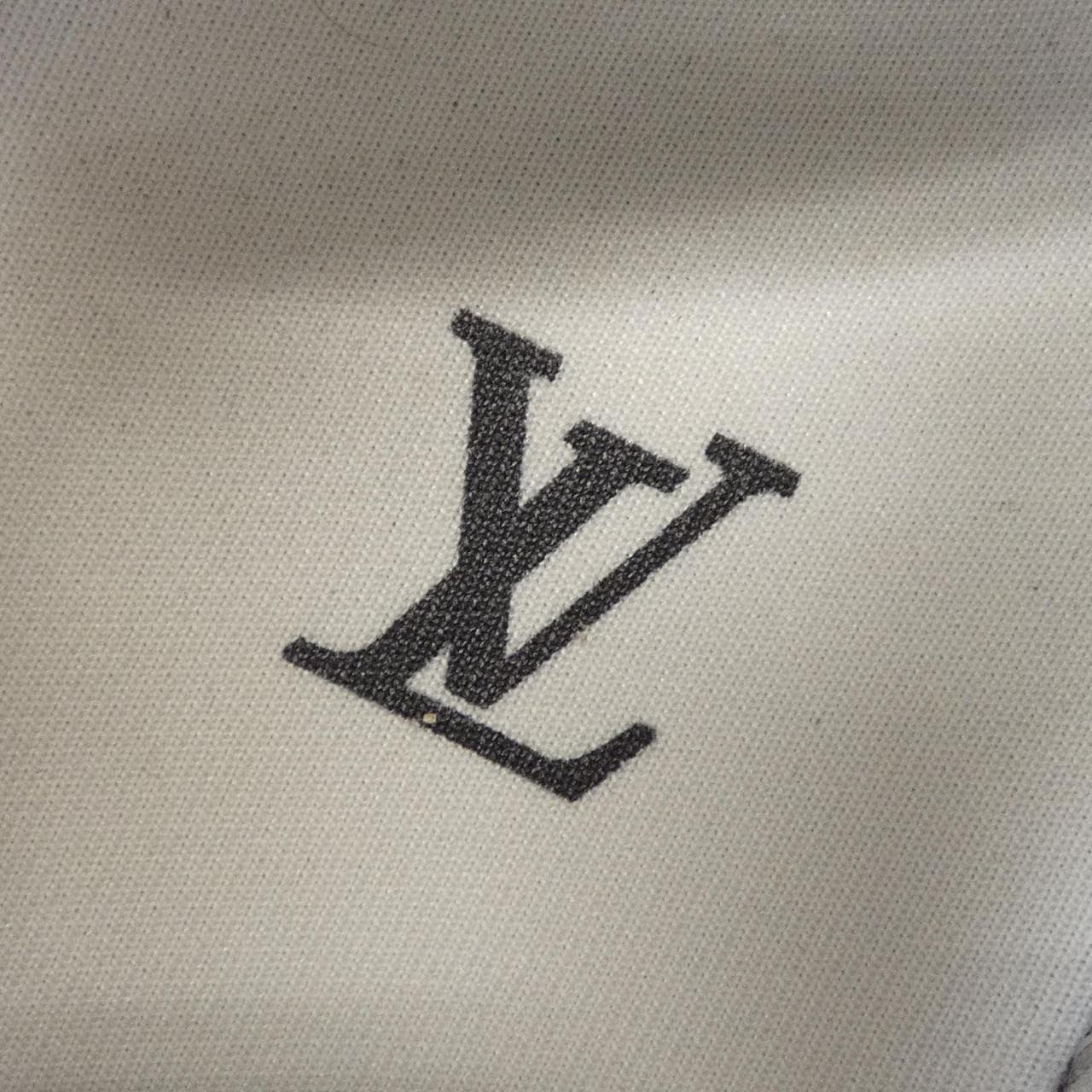 ルイヴィトン LOUIS VUITTON LVトレイナ- スニーカー