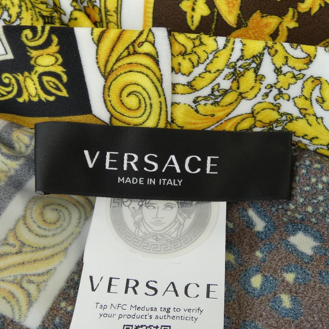 ヴェルサーチェ VERSACE レギンス