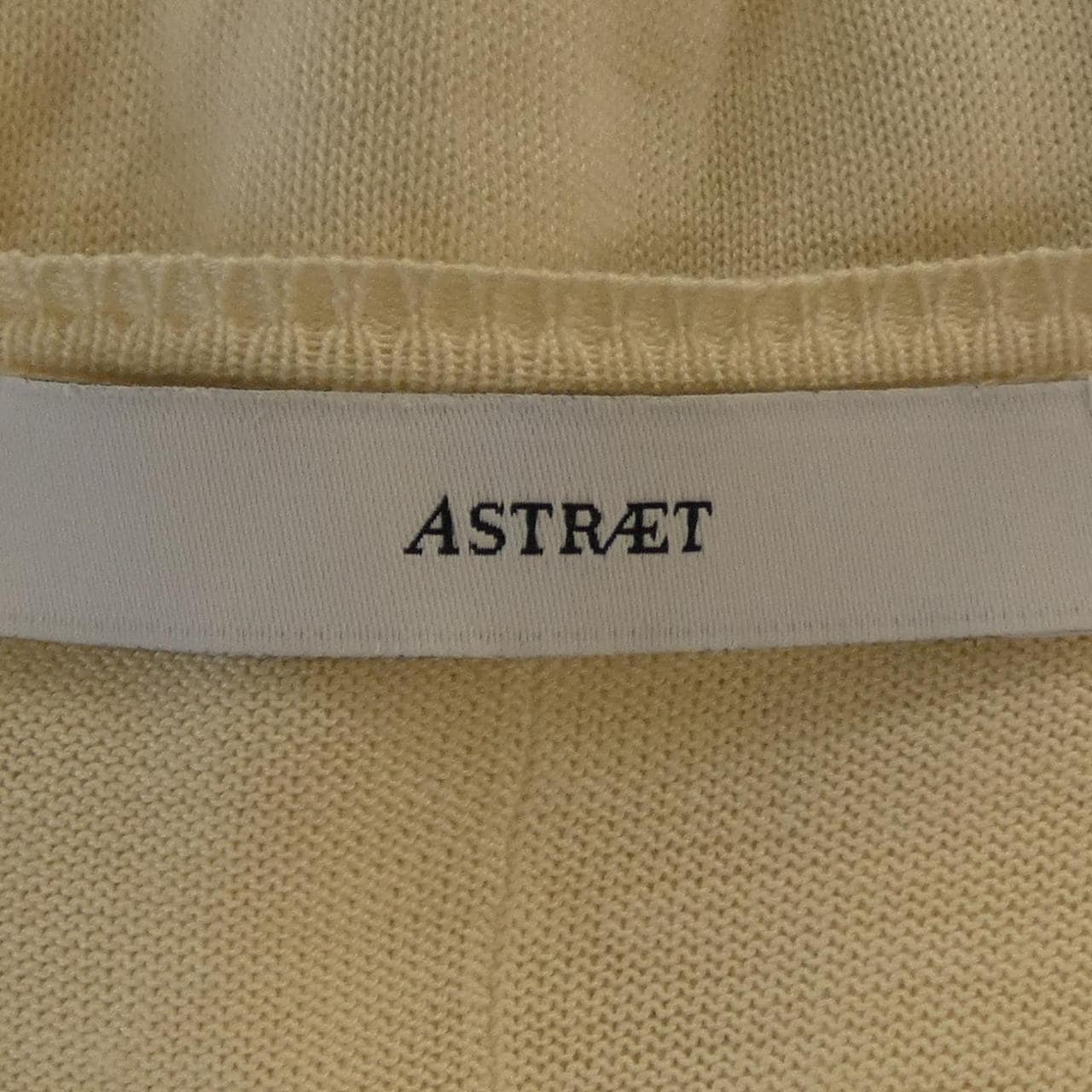 アストラット ASTRAET トップス