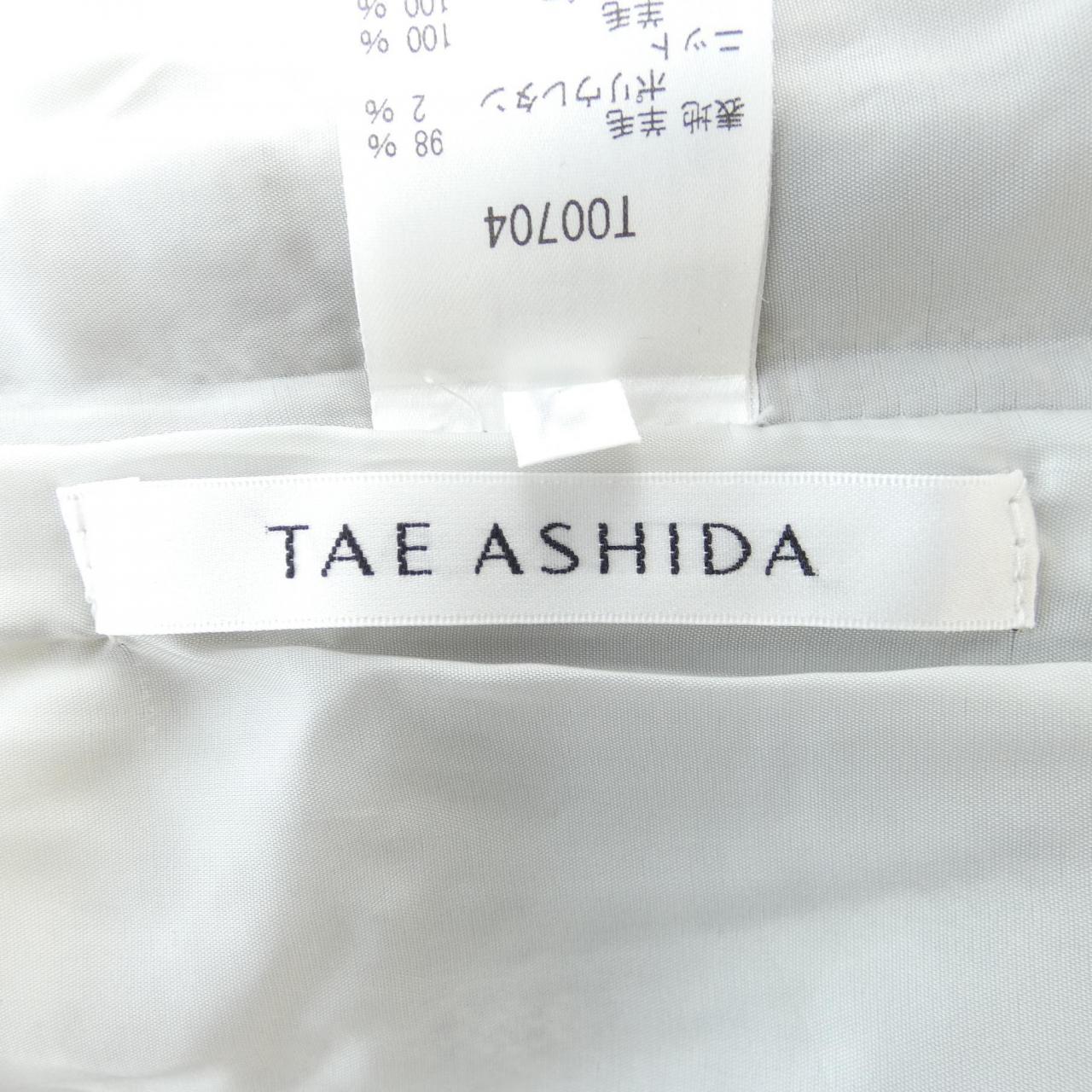 タエアシダ TAE ASHIDA ワンピース