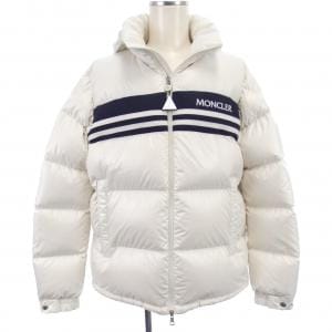 モンクレール MONCLER ダウンジャケット