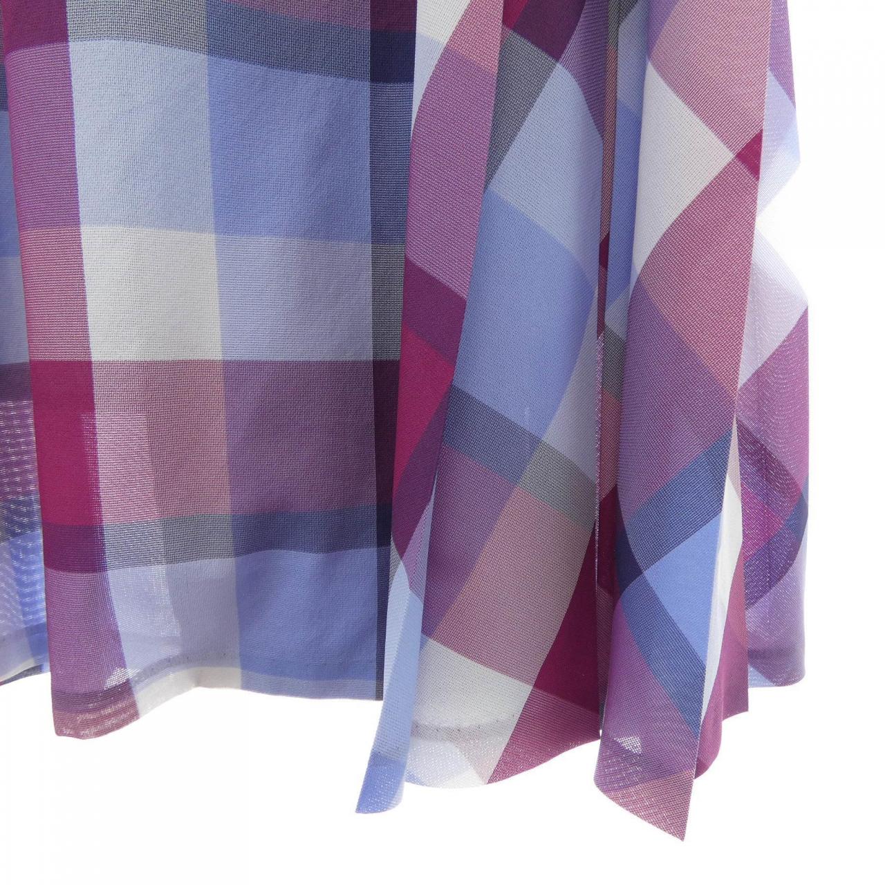 ブルーレーベルクレストブリッジ BLUE LABEL CRESTBRIDGE スカート