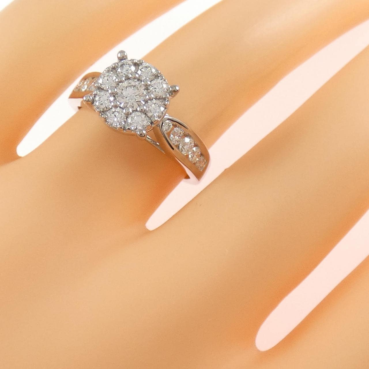 18KWG ダイヤモンド リング