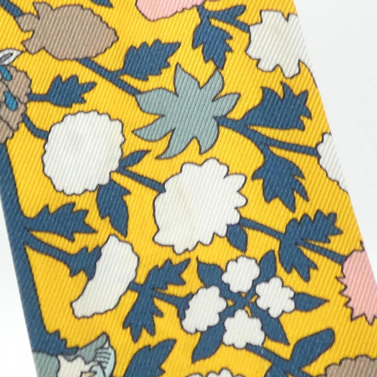 エルメス TAPIS PERSANS ツイリー スカーフ