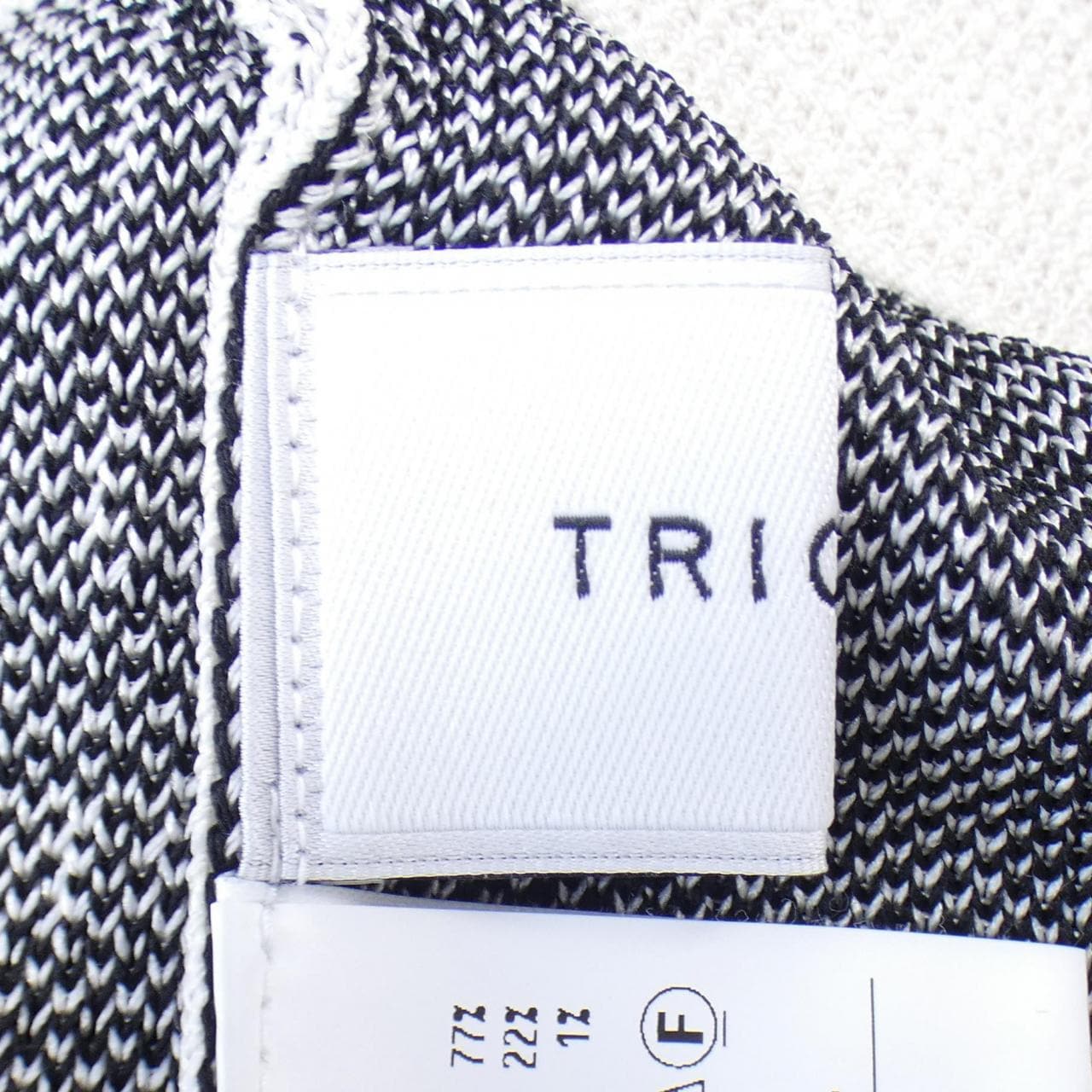 tricote スカート