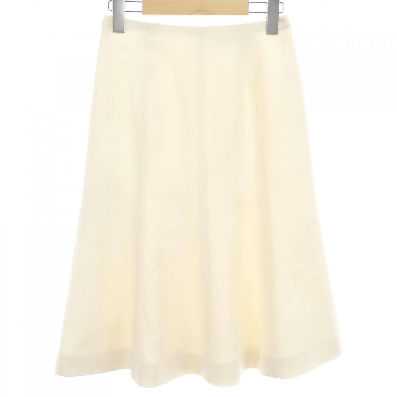 サルヴァトーレフェラガモ SALVATORE FERRAGAMO スカート